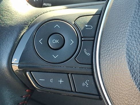 Used 2024 Toyota Corolla Cross AWD Hybrid image 22