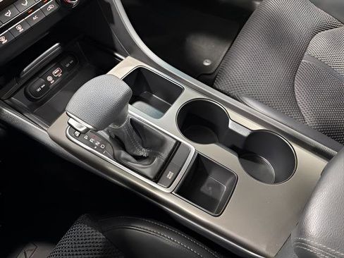 Used 2020 Kia Optima S FWD image 23