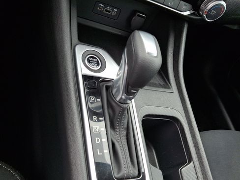 Certified 2023 Nissan Sentra SV FWD image 18