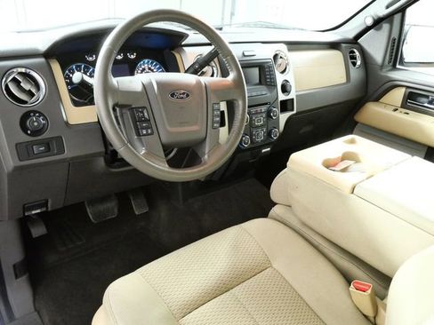 Used 2014 Ford F150 XLT w/ XLT Chrome Package AWD/4WD image 4