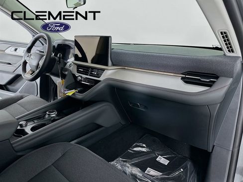 New 2026 Ford Explorer Active image 31
