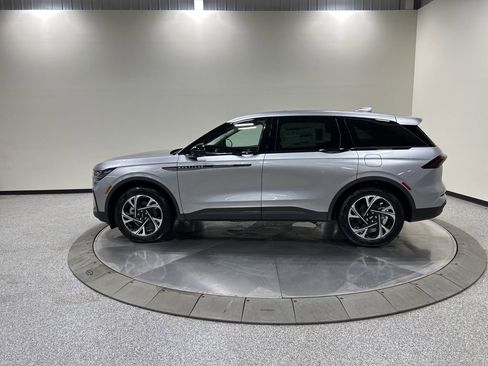 New 2026 Lincoln Nautilus Premier w/ Equipment Group 102A image 8