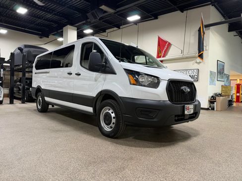 Used 2023 Ford Transit 350 XL RWD image 6
