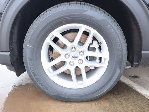 New 2025 Ford Explorer Active w/ Active Comfort Package image 21