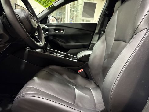 Used 2025 Honda Accord Sport image 11