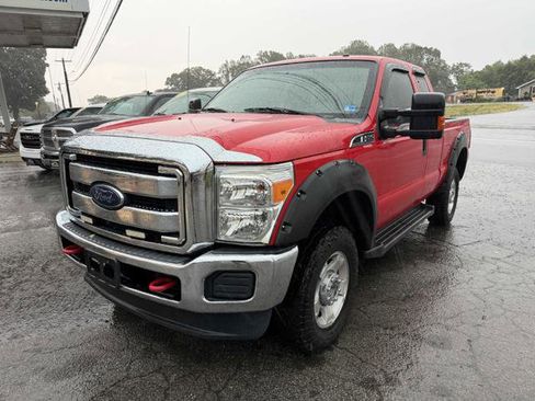 Used 2016 Ford F250 XLT w/ Snow Plow Prep Package AWD/4WD image 2