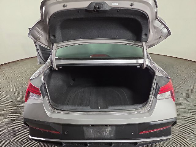 Used 2024 Hyundai Elantra Limited FWD image 33