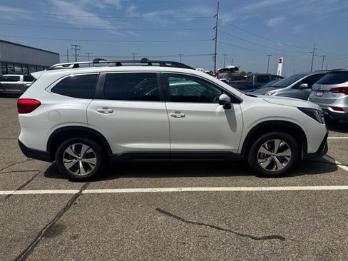 Used 2023 Subaru Ascent Premium w/ Convenience Package AWD/4WD image 8