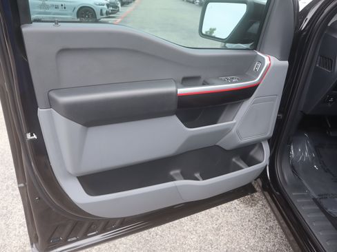 New 2025 Ford F150 XL w/ Equipment Group 103A High image 16