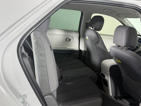 Used 2024 Hyundai Ioniq 5 SEL image 28