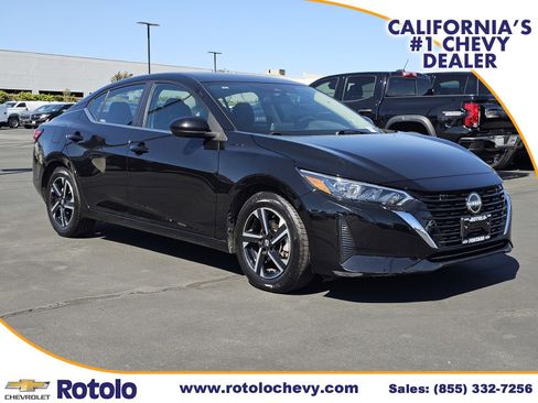 Used 2024 Nissan Sentra SV FWD image 1