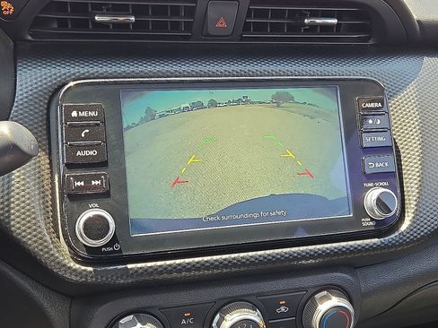 Used 2024 Nissan Kicks SV FWD image 27