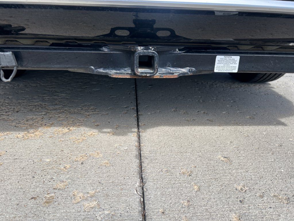 Certified 2022 Toyota Sienna Limited AWD/4WD image 34