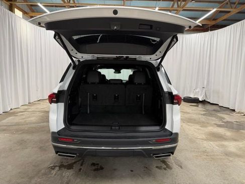 Used 2026 Buick Enclave Preferred AWD/4WD image 22