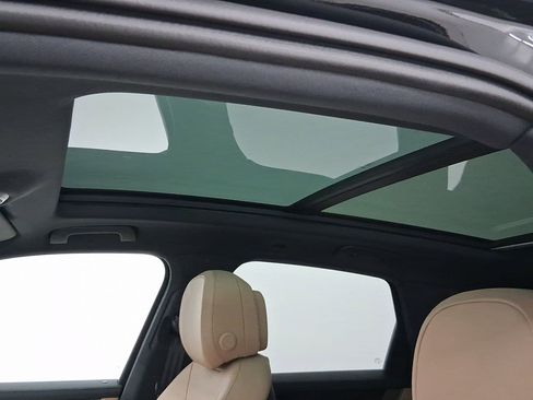 New 2025 Porsche Cayenne S image 14