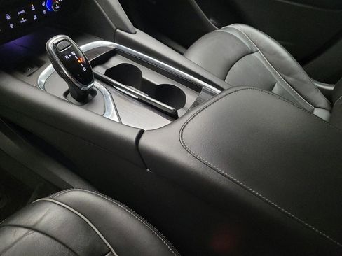 Used 2019 Buick Enclave Avenir w/ Avenir Technology Package image 26