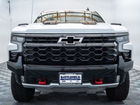 Used 2024 Chevrolet Silverado 1500 ZR2 w/ Technology Package AWD/4WD image 2