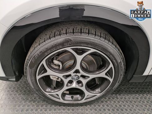 Used 2025 Alfa Romeo Tonale AWD/4WD image 7