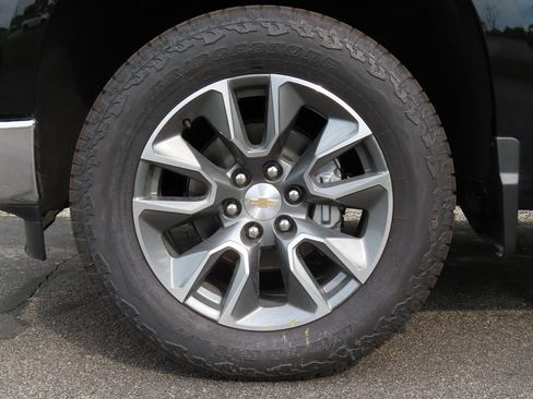 New 2026 Chevrolet Silverado 1500 LT w/ All Star Edition Plus AWD/4WD image 17