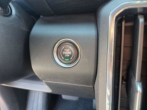 Used 2025 GMC Acadia Elevation FWD image 28