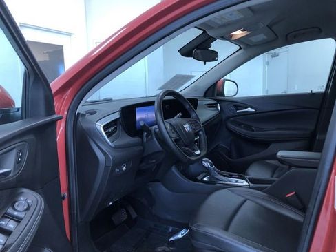Used 2024 Buick Encore GX Sport Touring image 11
