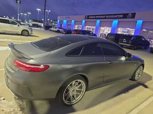 Used 2018 Mercedes-Benz E 400 4MATIC Coupe image 3