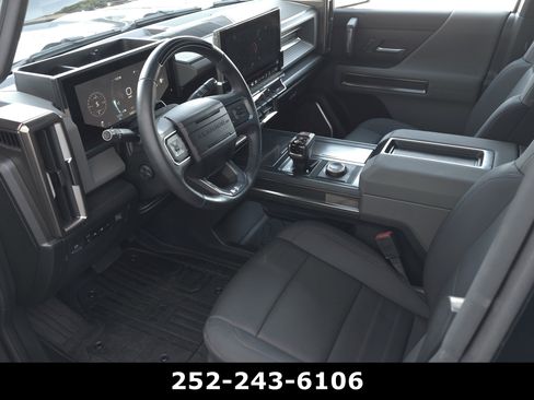 Used 2025 GMC Hummer EV 3X AWD/4WD image 8