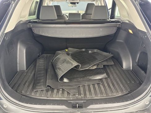 Used 2021 Toyota RAV4 XLE image 21