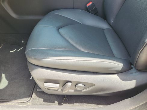 Used 2024 Toyota Grand Highlander FWD image 27