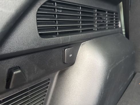 Certified 2022 Ford Escape SEL w/ Technology Package image 38