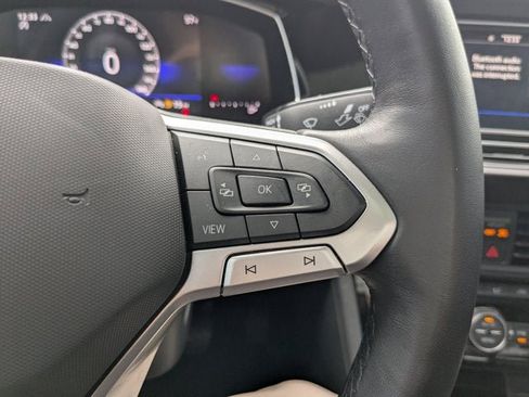 Used 2023 Volkswagen Jetta SE image 20