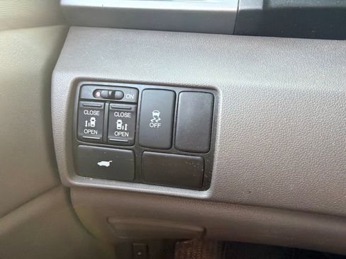 Used 2012 Honda Odyssey EX-L image 17