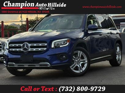 Used 2021 Mercedes-Benz GLB 250 4MATIC w/ Premium Package