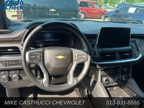 Used 2024 Chevrolet Suburban LT AWD/4WD image 7