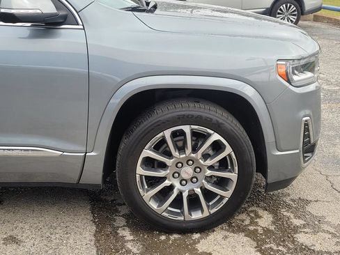 Used 2023 GMC Acadia Denali w/ Denali Ultimate Package FWD image 7