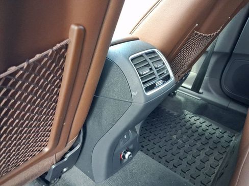 Used 2016 Audi Q3 2.0T Premium Plus FWD image 19