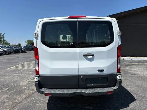 Used 2016 Ford Transit 250 130 Low Roof w/ Exterior Upgrade Package RWD image 4