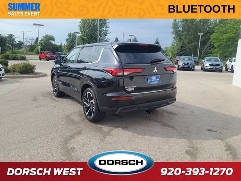 Used 2022 Mitsubishi Outlander ES AWD/4WD image 3