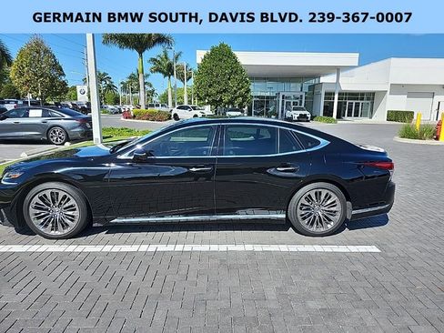 Used 2020 Lexus LS 500 w/ Interior Upgrade Package image 3
