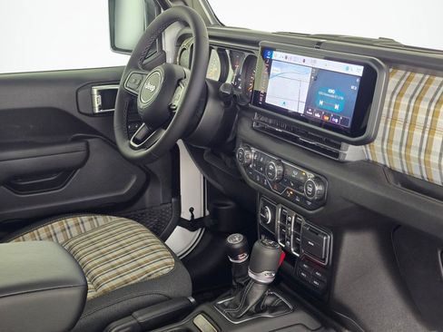 New 2026 Jeep Gladiator Sport AWD/4WD image 44