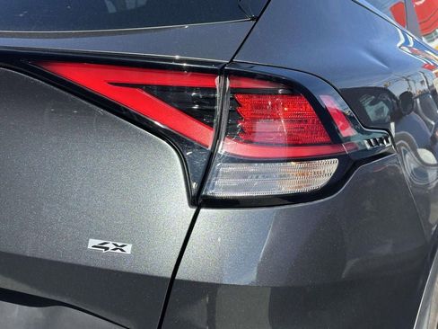 Certified 2024 Kia Sportage LX image 6