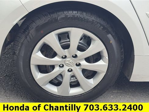 Used 2023 Toyota Corolla LE w/ Carpet Mat Package (TMS) FWD image 26