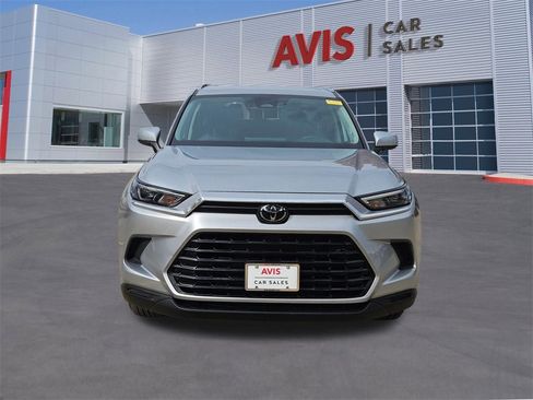 Used 2025 Toyota Grand Highlander FWD image 10