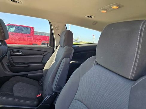 Used 2017 Chevrolet Traverse LT AWD/4WD image 21