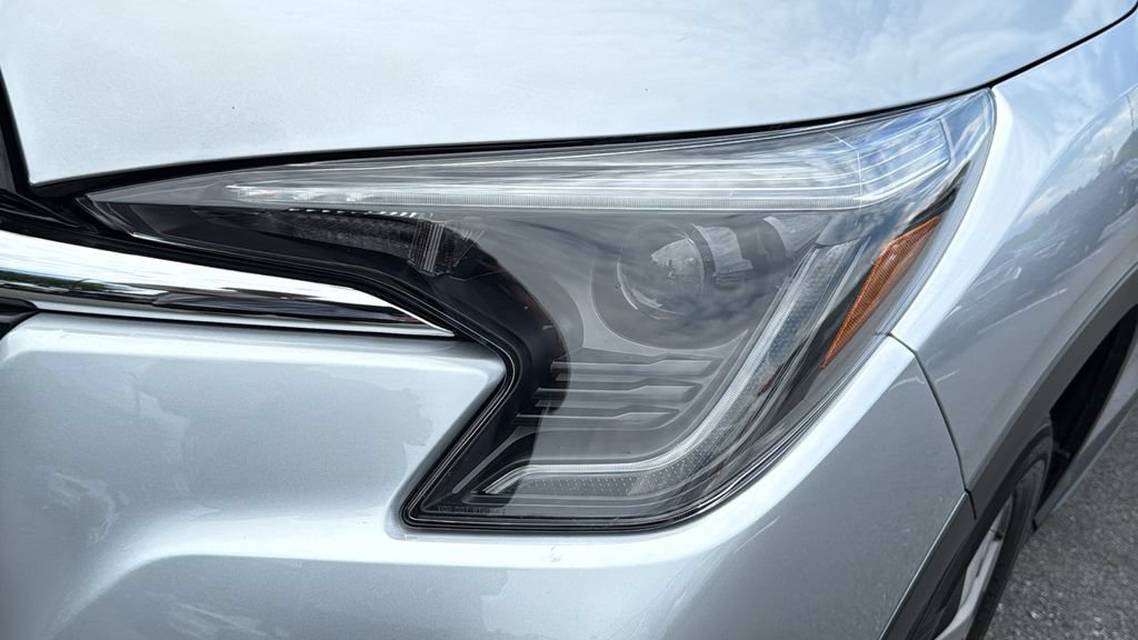 Certified 2025 Subaru Ascent Premium AWD/4WD image 7