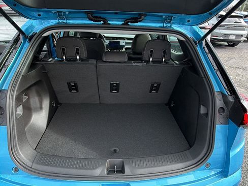 New 2027 Chevrolet Bolt LT w/ Comfort Package FWD image 10