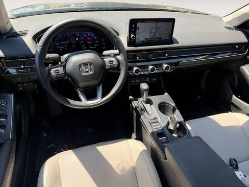 Used 2024 Honda Civic Touring image 15