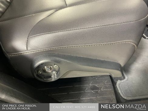 Used 2016 Lexus GX 460 w/ Navigation Package AWD/4WD image 33
