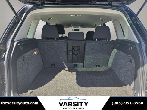 Used 2018 Volkswagen Tiguan Limited w/ Alloy Wheels Package image 19
