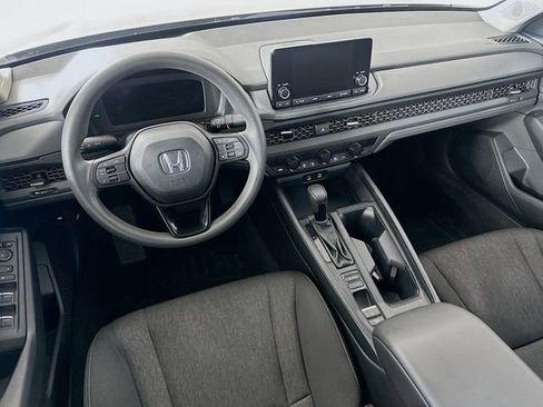 Certified 2023 Honda Accord EX image 29